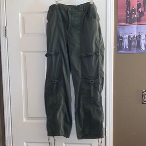 Womens Green Cargo Pants